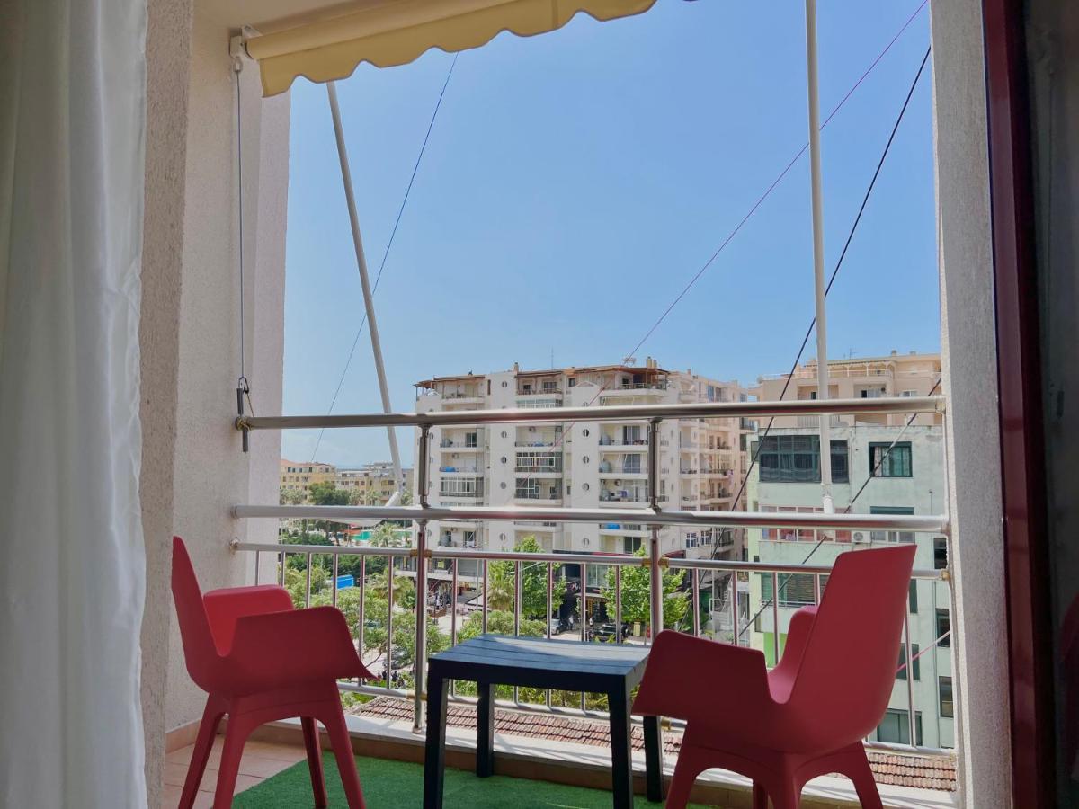 Mila Apartment Драч Екстериор снимка